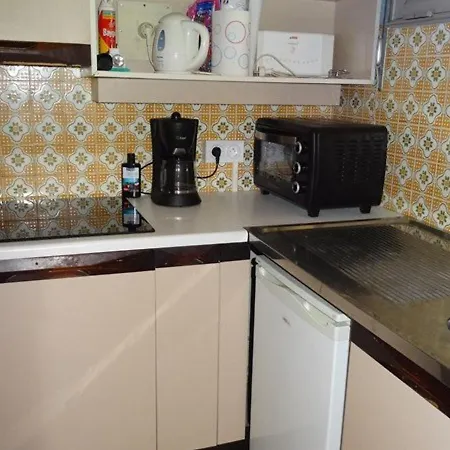 A : Piscine, Proche Port, Plages Et Aeroport, Parking Inclus - Fr-1-335-171 Lejlighed *