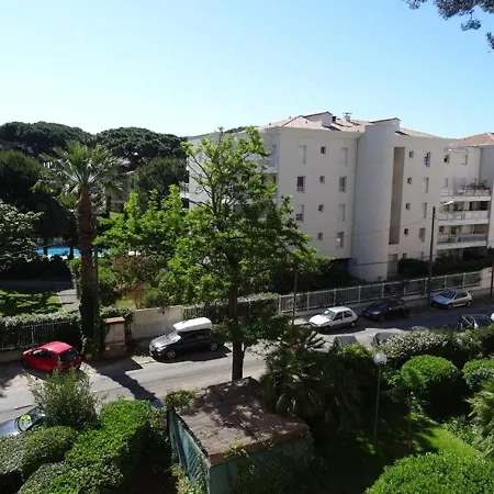 A : Piscine, Proche Port, Plages Et Aeroport, Parking Inclus - Fr-1-335-171 Lejlighed *