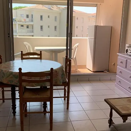 Lejlighed A : Piscine, Proche Port, Plages Et Aeroport, Parking Inclus - Fr-1-335-171 *